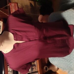 Woman's simply vera blouse